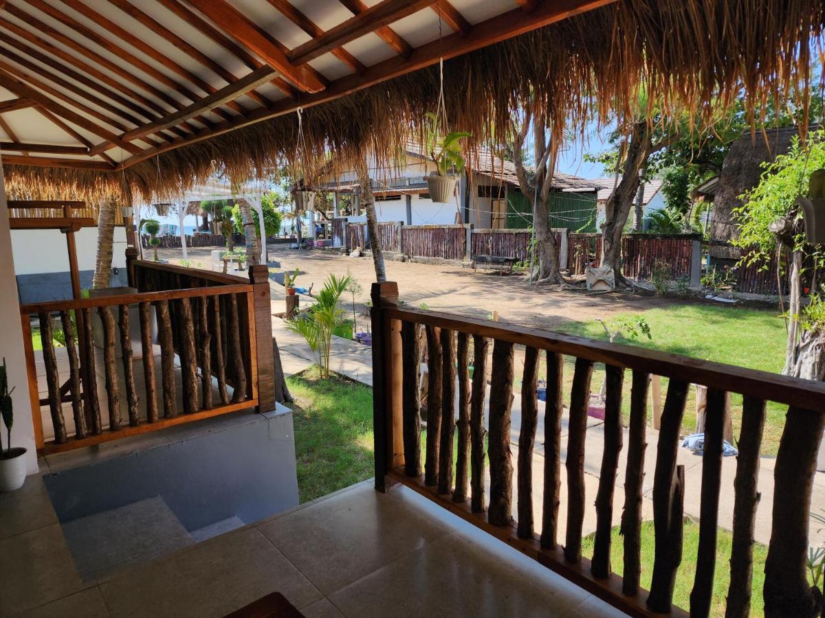 Formosa Beach Club & Bungalow Gili Air Esterno foto